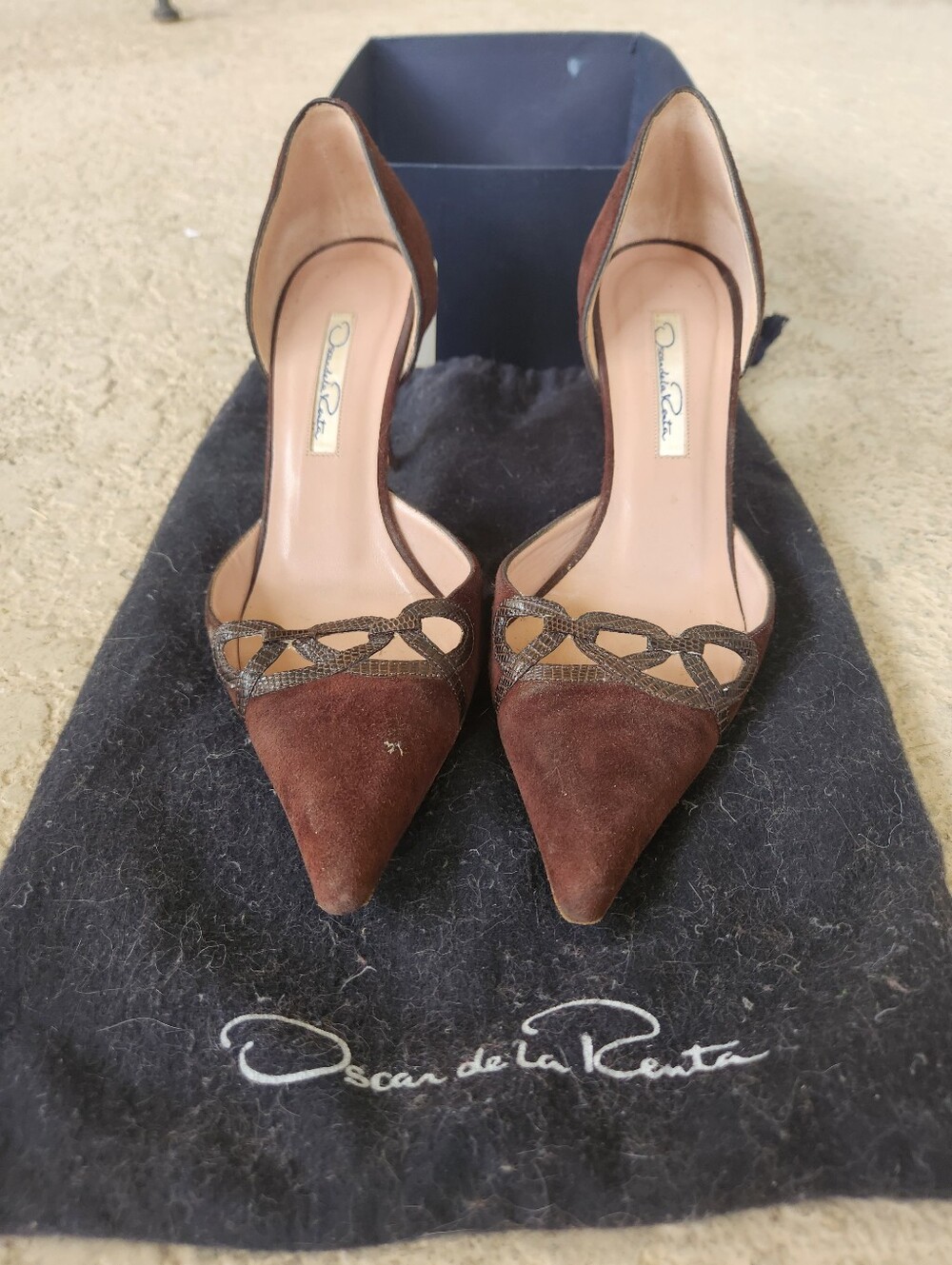 Hardly Worn Oscar de la Renta Brown Suede Pointed-Toe Pumps with Woven Trim